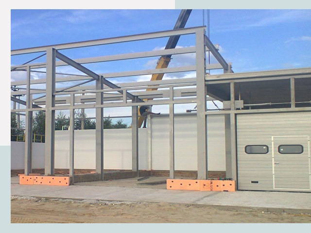 Строительство автосервисов от СтальСтрой-Кам по цене 607 руб.