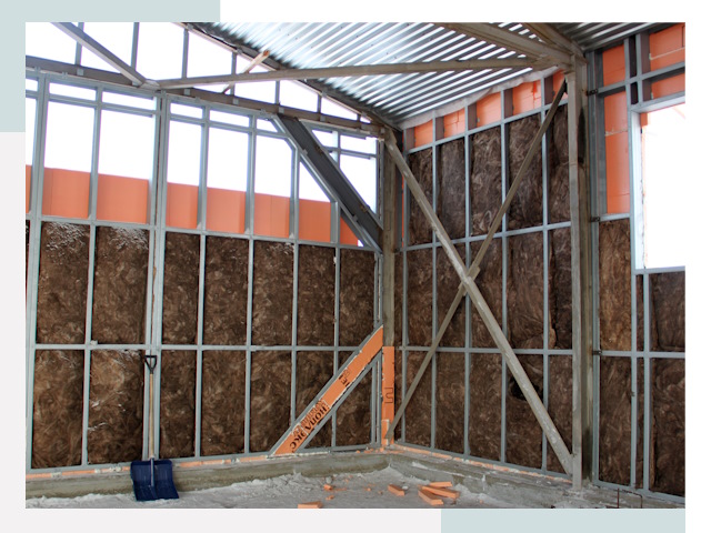 Утепленные ангары в каменке