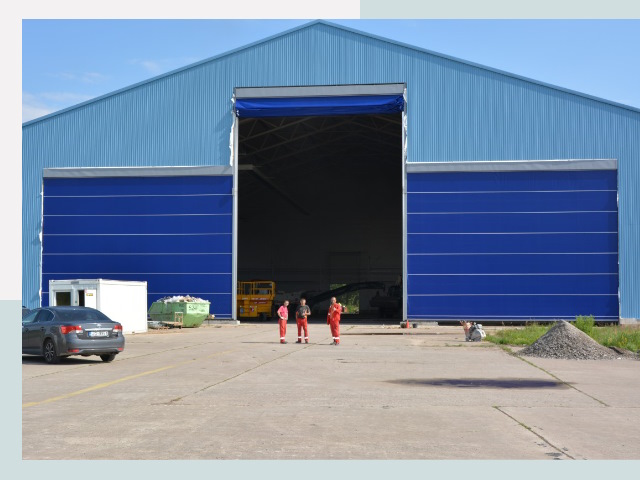 Ангарные ворота в Каменка от СтальСтрой-Кам по цене 607 руб.